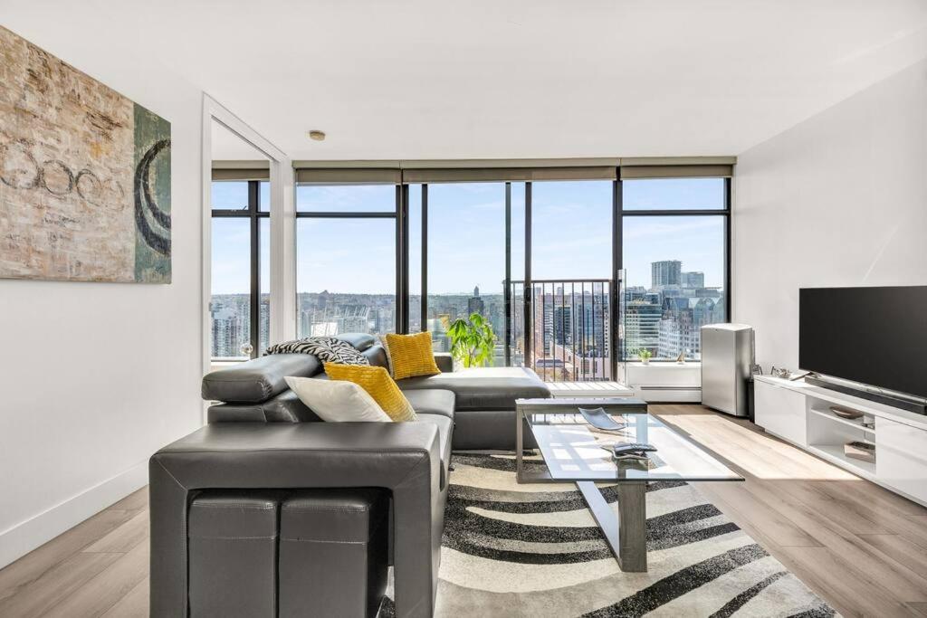 Central Luxury Apartment With Best City Views! Vancouver Exteriér fotografie