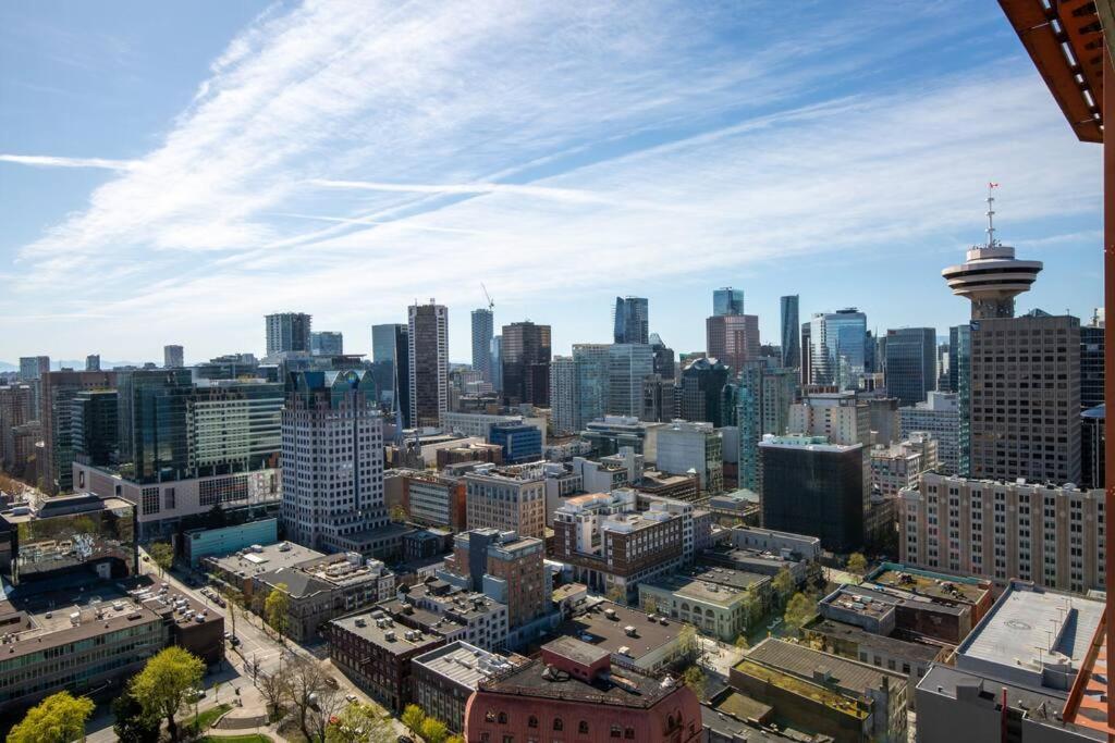 Central Luxury Apartment With Best City Views! Vancouver Exteriér fotografie